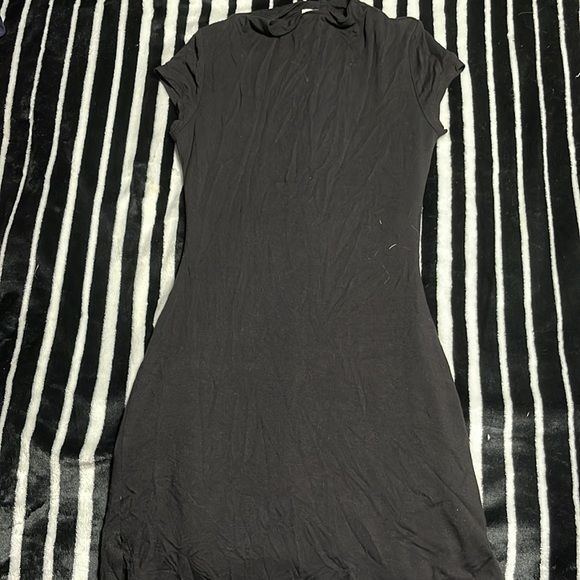 4 dress bundle! - Picture 8 of 9